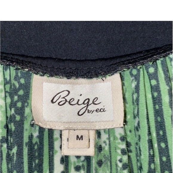 Beige By Eci Dress Mini Mod Tunic Boho Retro Green Black bell sleeves size M - Picture 8 of 14